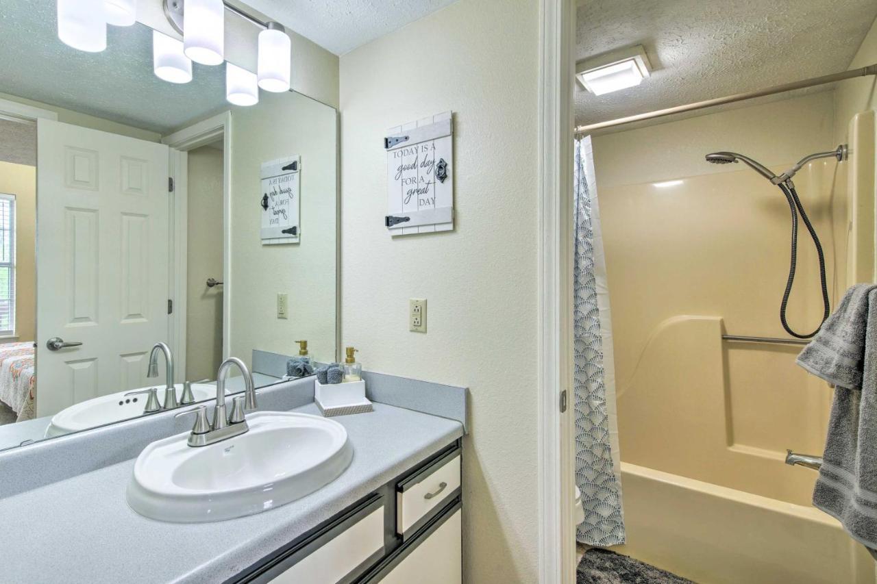 Branson Condo With Balcony - Hike, Boat And Explore! 외부 사진