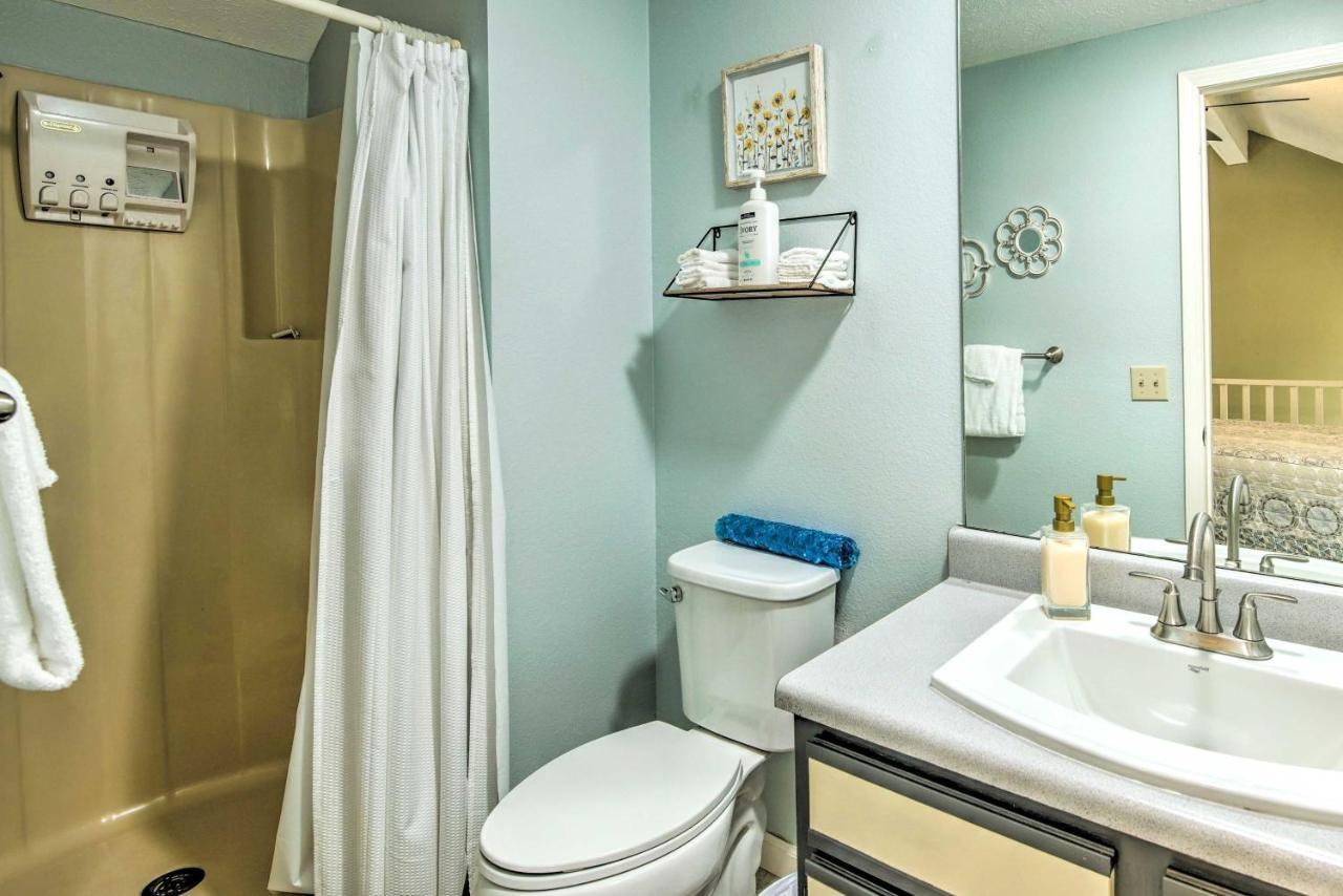 Branson Condo With Balcony - Hike, Boat And Explore! 외부 사진